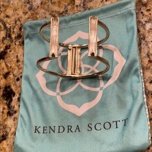 Kendra Scott bangle